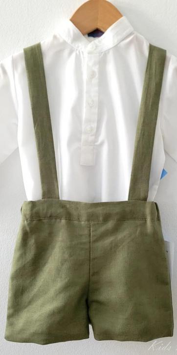 Conjunto ceremonia niño camisa y peto con tirantes verde oliva de Eva Martinez Artesania [2]