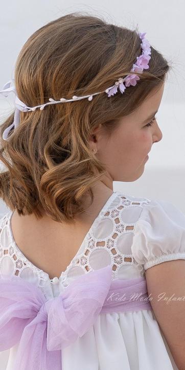 Vestido de Ceremonia y Arras Niña Eva Martínez Artesanía en Gasa Bordada con Lazo Lila [5]