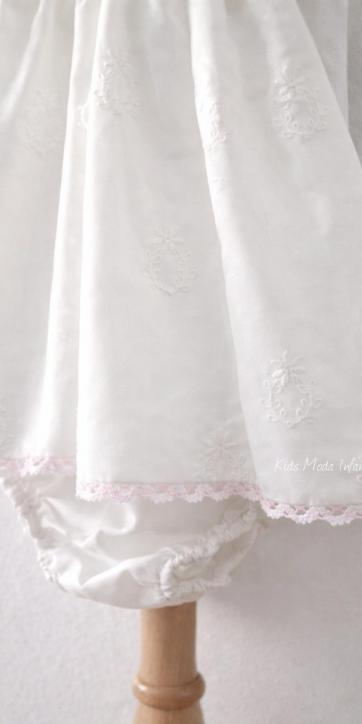 Jesusito de bautizo para niña en color blanco bordado con braguita | Kids Moda Infantil [3]