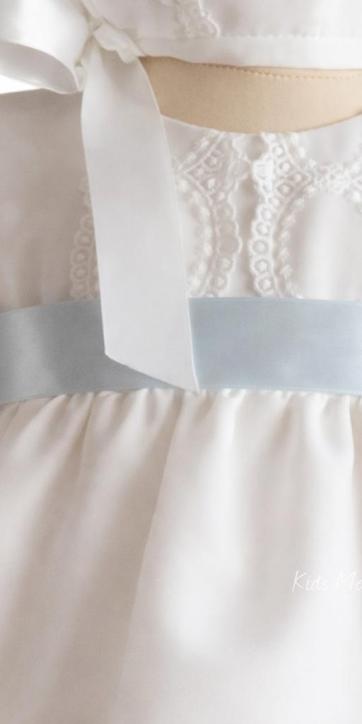 Jesusito de bautizo para niña de manga larga en gasa blanca con braguita | Eva Martínez Artesanía – Familia 6 [2]