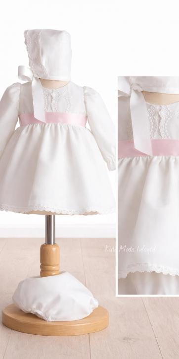 Jesusito de bautizo niña manga larga en gasa blanca con cinta rosa y braguita | Eva Martínez Artesanía – Familia 6 [1]