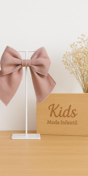 Lazo infantil artesanal de lino verde agua (14×15 cm) [0]