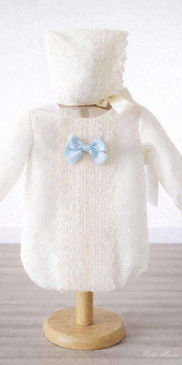 Pelele de bautizo bebé en tul azul celeste con plumeti cristal