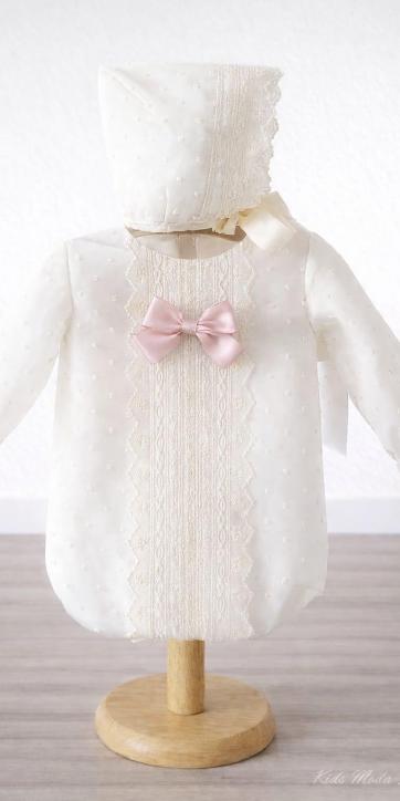 Pelele de bautizo bebé en tul con lazo rosa bebé y plumeti cristal