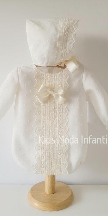 Pelele de bautizo bebé en tul beige con plumeti de cristal, puntillas bordadas – Eva Martínez Artesanía familia 7 [0]