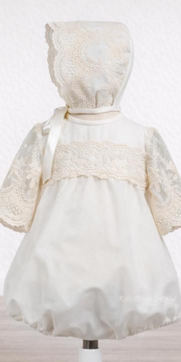 Pelele de Bautizo Bebé en Tul Bordado con Capota – Fabricación Española