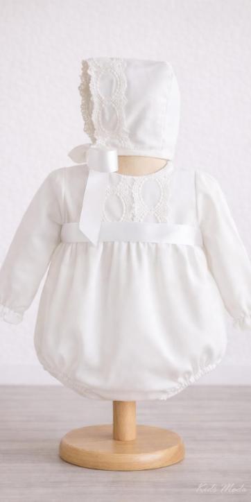 Pelele de Bautizo Blanco en Gasa con Cinta Blanca – Eva Martínez Artesanía familia 6