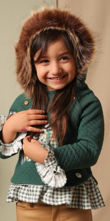 Sudadera niña vestir con capucha y perrito estampado de Basmarti