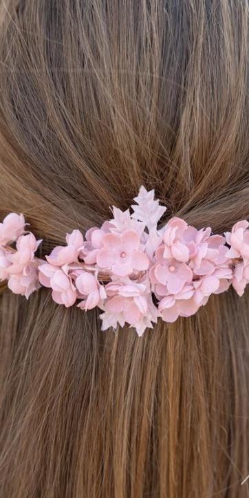 Tocado Flores Ceremonia y Arras Niña Rosa Empolvado – Eva Martínez Artesanía Familia 5