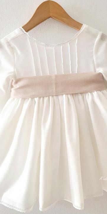 Vestido arras niña rustico con fajín lino camel Eva Martinez Artesanía 40412 [7]