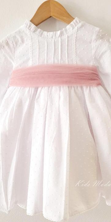 Vestido Ceremonia y Arras Niña Plumeti Blanco con Tul Rosa Empolvado – Familia 7 | Eva Martínez Artesanía [4]