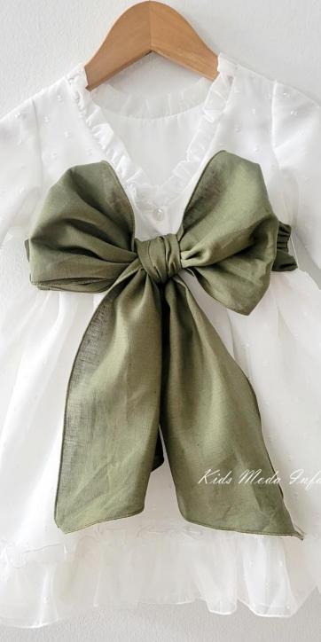Vestido arras niña manga larga plumeti cristal y fajín lino verde oliva 32111ML [0]