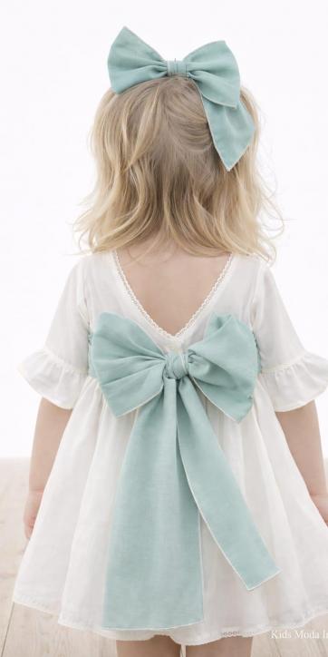 vestido-arras-para-niñas-verde-empolvado-eva-martinez-40412cbg-verde-empolvado.jpeg