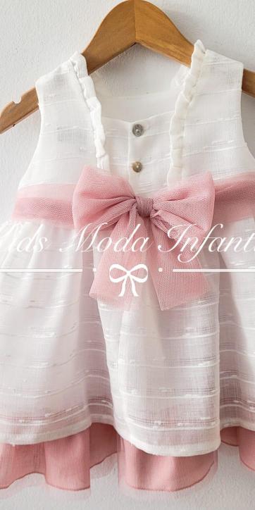 Vestido arras bebe blanco con fajín tul rosa empolvado Basmartí [2]