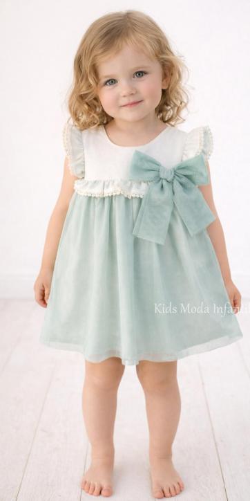 Jesusito Bebé Ceremonia y Arras en Tul Verde Agua Empolvado con Canesú Bordado – Fabricación Española | Kids Moda Infantil