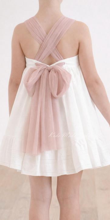 Vestido Ceremonia y Arras Niña Espalda Cruzada Tul Rosa Empolvado – Eva Martínez Artesanía Familia 6 [1]