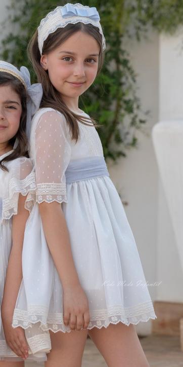 Vestido Ceremonia y Arras Niña Tul Beige Topito y Azul Grisáceo – Eva Martínez Artesanía [6]