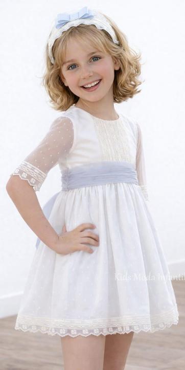 Vestido Ceremonia y Arras Niña Tul Beige Topito y Azul Grisáceo – Eva Martínez Artesanía [1]