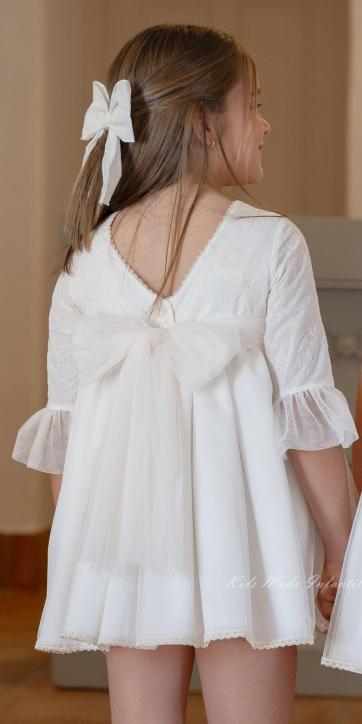 Vestido de Ceremonia Niña Blanco Roto con Bordados y Falda de Tul – Eva Martínez Artesanía [3]