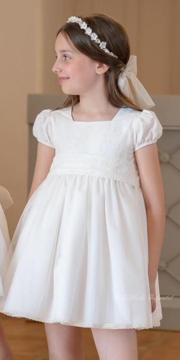 Vestido de Ceremonia y Arras Niña Familia 3 Blanco Roto – Eva Martínez Artesanía