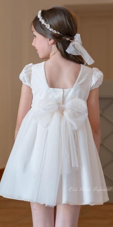 Vestido de Ceremonia y Arras Niña Familia 3 Blanco Roto – Eva Martínez Artesanía [1]