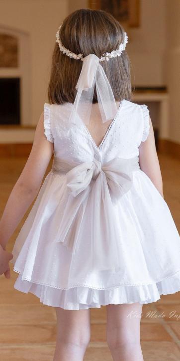Vestido Ceremonia Niña Plumeti Blanco sin Mangas con Tul Camel – Familia 7 Eva Martínez Artesanía [1]