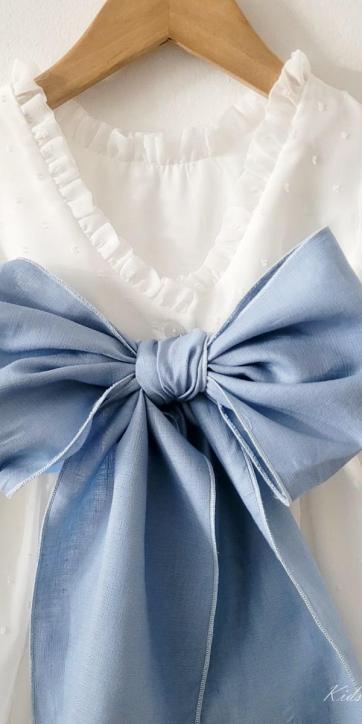 Vestido arras niña plumeti cristal con fajín lino azul Eva Martinez Artesanía 32111 [7]