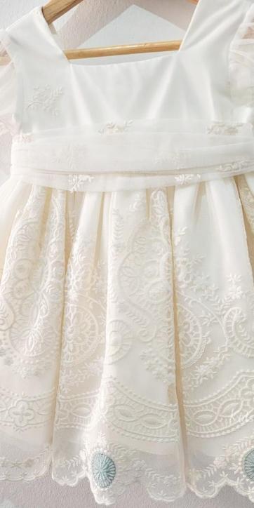Vestido Ceremonia Arras para Niña en Tul Beige con Bordados Verde Agua – Kids Moda Infantil [6]