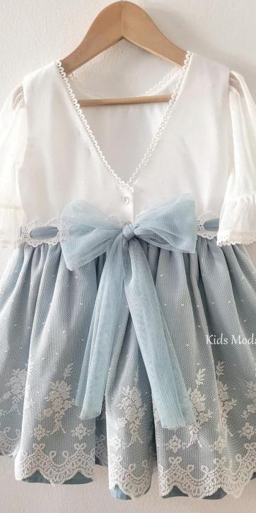 Vestido Ceremonia y Arras Niña Azul Empolvado Tul Bordado Media Manga Espalda en Pico – Fabricación Española | Kids Moda Infantil [1]