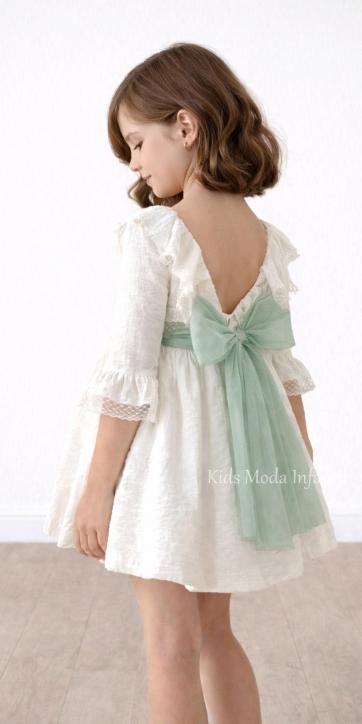 Vestido ceremonia niña beige claro media manga con fajín tul verde empolvado Basmarti | Kids Moda Infantil [1]