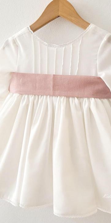 Vestido arras niña rustico con fajín lino rosa empolvado Eva Martinez Artesanía 40412 [4]