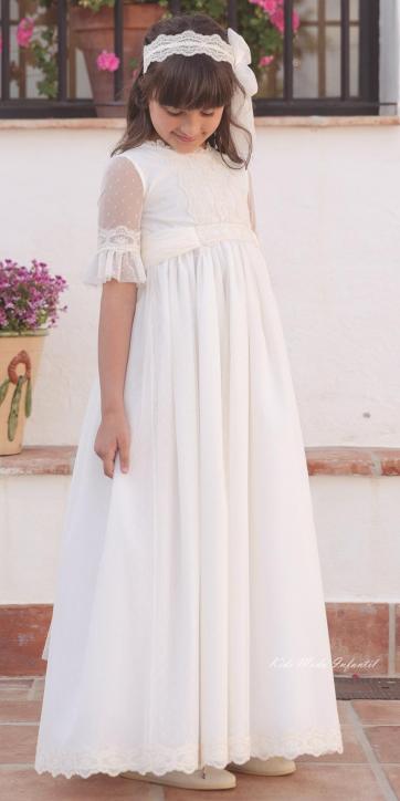 Vestido de Comunión 2026 Eva Martínez Artesanía – Colección Libia (Tul Beige con Fajín de Tul Beige) [1]