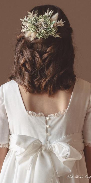 Tocado de Comunión Luisiana 2026 – Eva Martínez Artesanía [2]