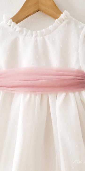 Vestido ceremonia niña plumeti cristal con fajín rosa empolvado Eva Martínez Artesanía 32111 [6]