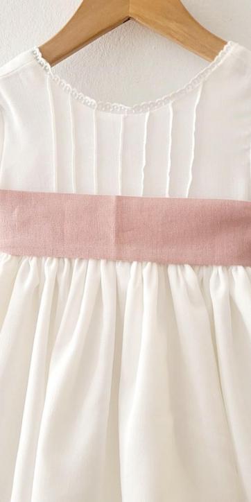 Vestido arras niña rustico con fajín lino rosa empolvado Eva Martinez Artesanía 40412 [2]