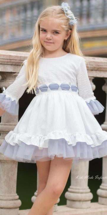 Vestido ceremonia niña blanco con fajín tul azul empolvado Nekenia 2521812 [1]