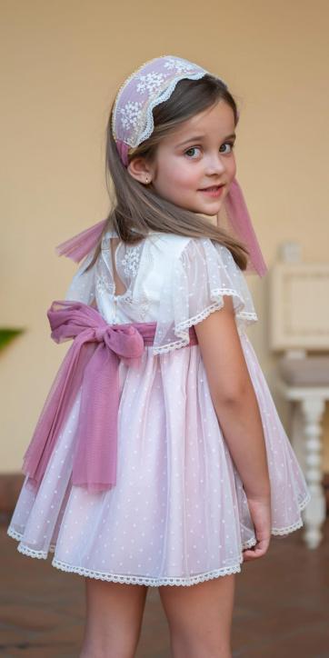 Vestido ceremonia niña de tul beige y rosa fuerte Eva Martínez Artesanía