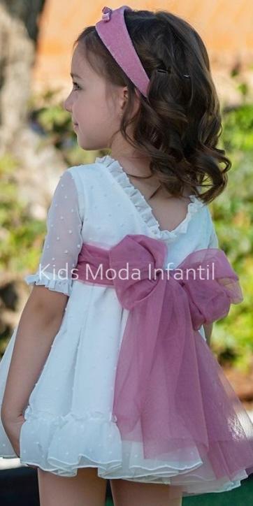 Vestido niña ceremonia plumeti cristal con fajín rosa fuerte Eva Martinez Artesanía [3]