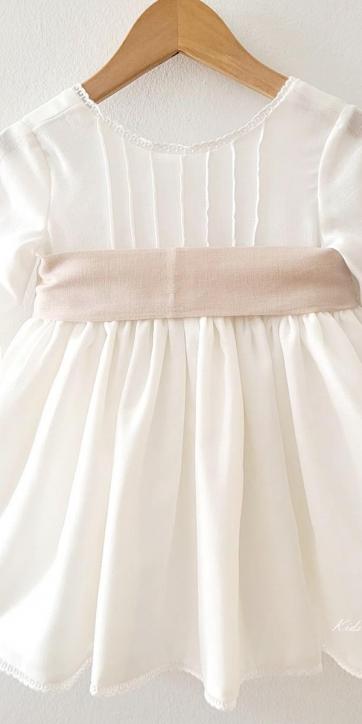 Vestido arras niña rustico con fajín lino camel Eva Martinez Artesanía 40412