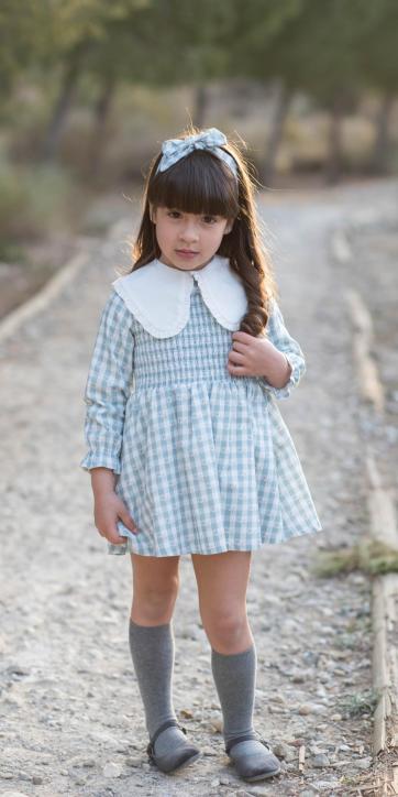 Vestido niña vichy dálmatas estampados de Coco Acqua La Vie Dalmata [3]