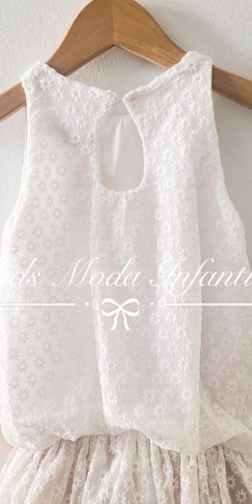 Vestido niña ceremonia blanco con flores bordadas de Nekenia [2]