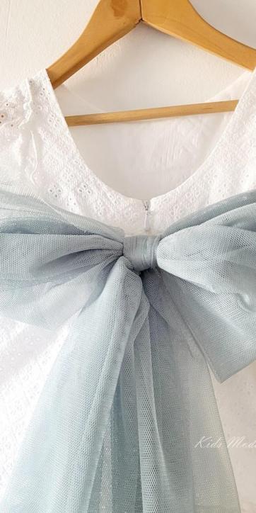 Vestido ceremonia niña blanco bordado con fajín tul verde empolvado Nekenia 2521802 Personalizable [3]