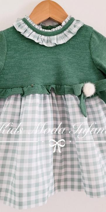 Vestido bebe niña de punto verde y falda cuadros vichy de Cuka [4]