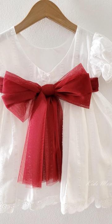 Vestido ceremonia niña blanco con fajín burdeos Eva Martínez Artesanía 381011CBG [1]