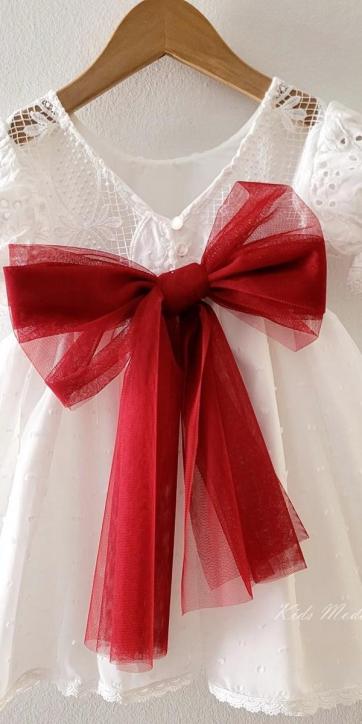 Vestido ceremonia niña blanco con fajín burdeos Eva Martínez Artesanía 38911CBG