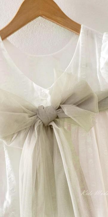 Vestido ceremonia niña blanco con fajín verde oliva Eva Martínez Artesanía 381011CBG [3]