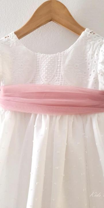 Vestido ceremonia niña blanco con fajín rosa empolvado Eva Martínez Artesanía 38911CBG [7]