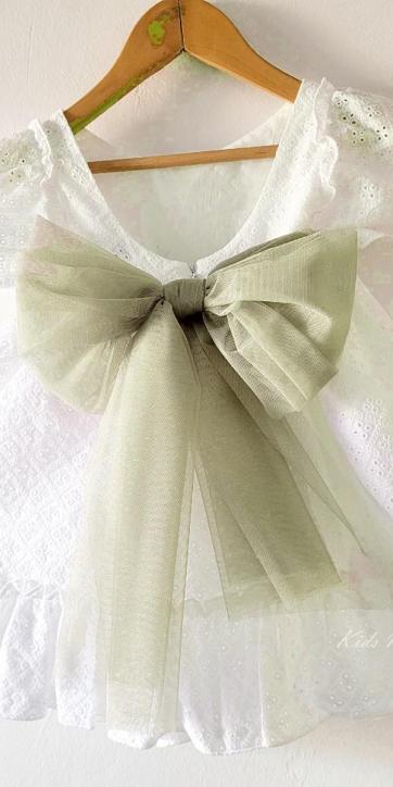 Vestido ceremonia niña blanco bordado con fajín tul verde oliva Nekenia 2521802 Personalizable [1]