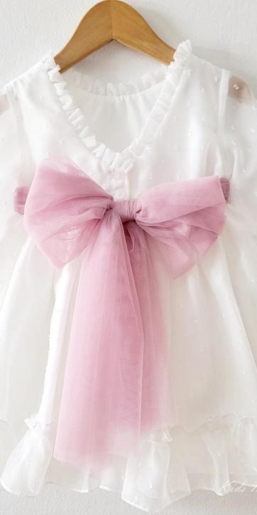 Vestido ceremonia niña plumeti cristal con fajín rosa lila Eva Martínez Artesanía 32111 [6]