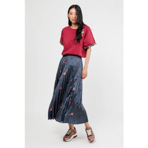 Falda plisada azul estampada